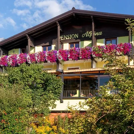 Café Alpina Maison d'hôtes 3*