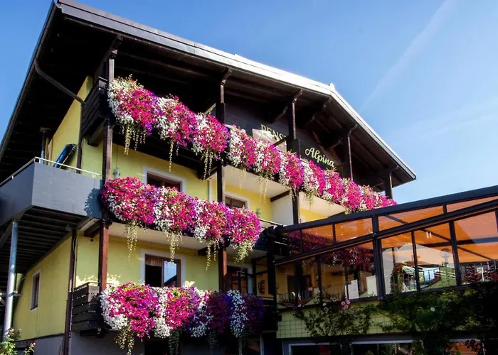 Guest house Cafe Alpina Innsbruck