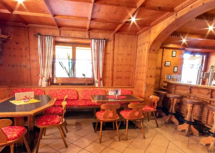 Cafe Alpina Guest house